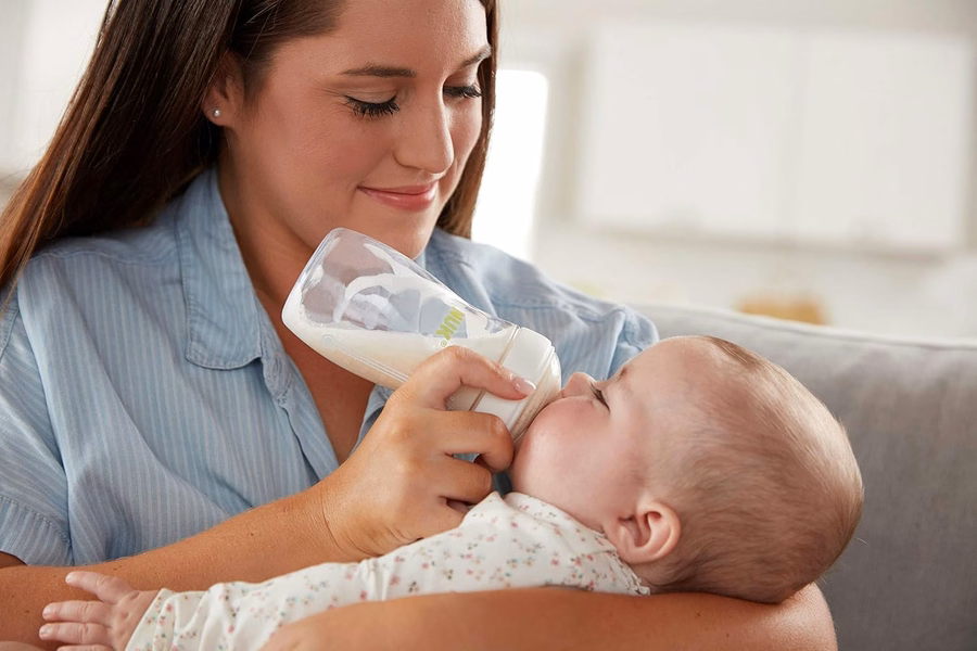 NUK Simply Natural Baby Bottle with SafeTemp : Baby